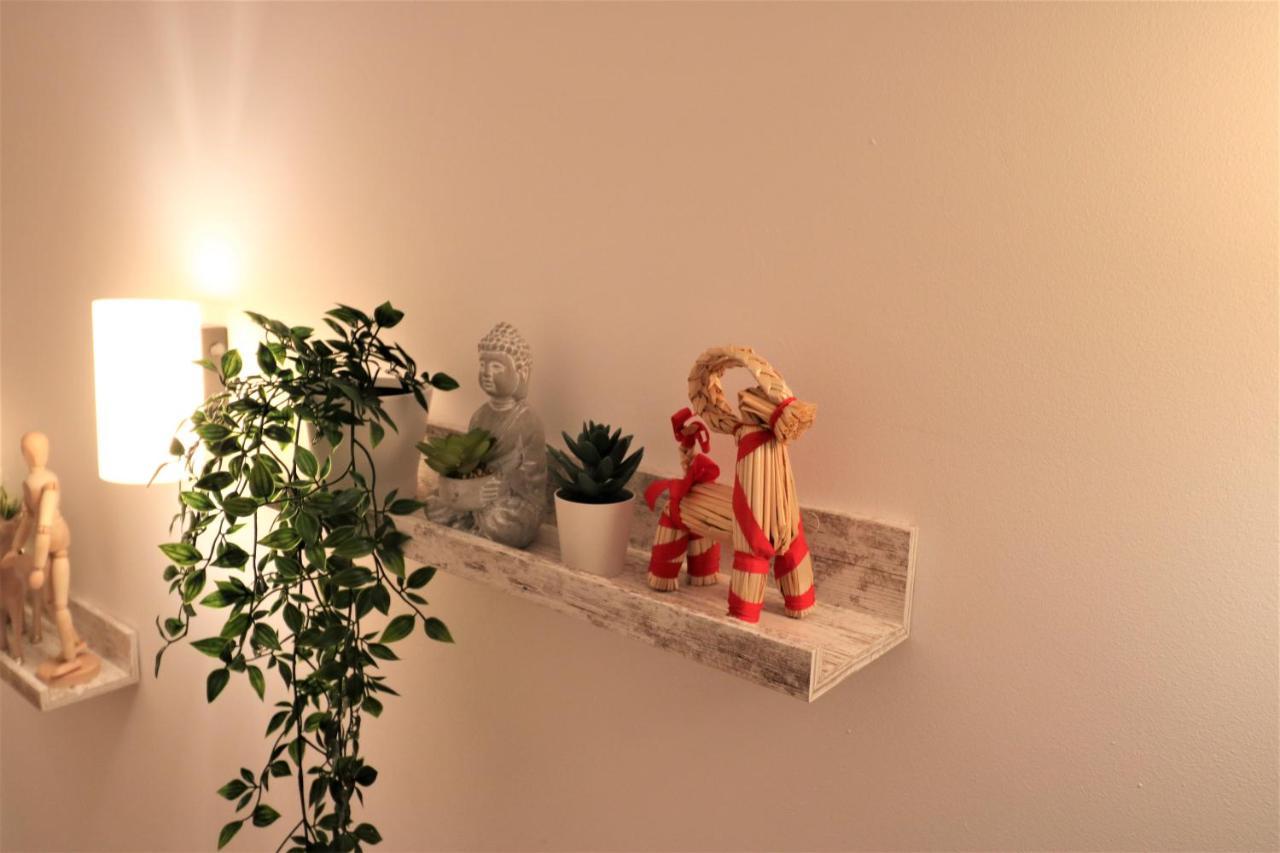 Cozy Old Town Apartment - Free Minibar Bucharest Luaran gambar