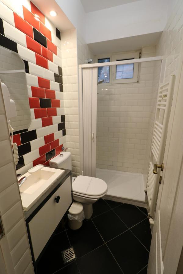 Cozy Old Town Apartment - Free Minibar Bucharest Luaran gambar