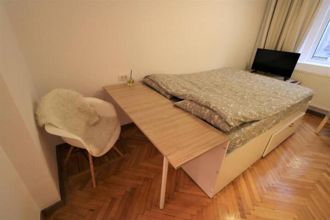 Cozy Old Town Apartment - Free Minibar Bucharest Luaran gambar