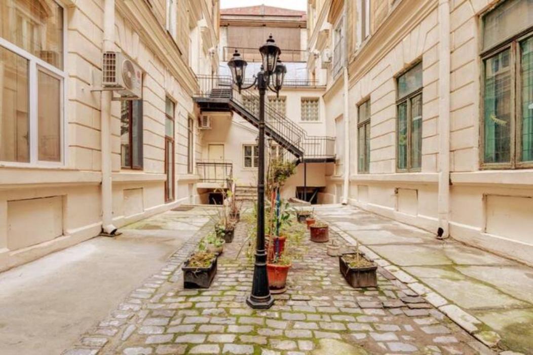 Cozy Old Town Apartment - Free Minibar Bucharest Luaran gambar